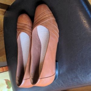 Women's dresses shoes